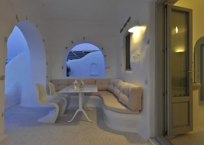 Angels - Prime Concept Villa Naousa